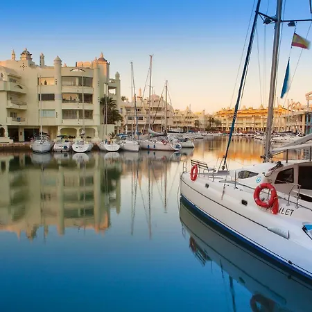 Benalmadenapartments Albatros Club Apartment *